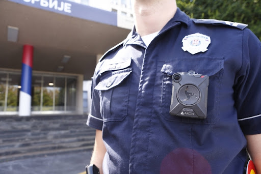 Počela obuka saobraćajne policije za korišćenje kamera na uniformi od 1. septembra