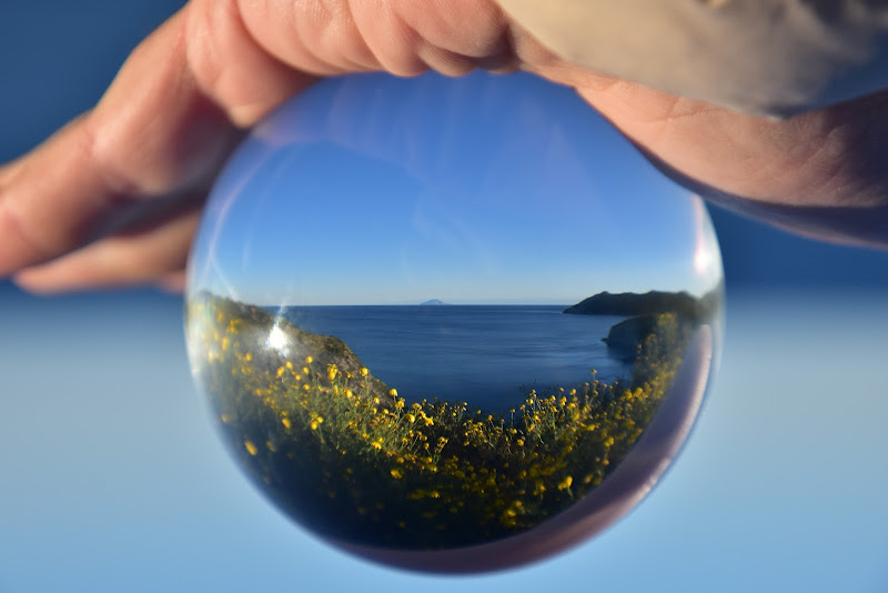 Dice che era un bell'uomo e veniva dal mare... di gadani's idea