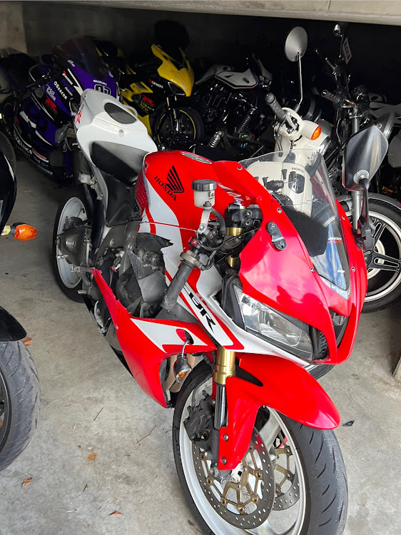 180SXの今年1年ありがとうございました・来年もよろしくお願いします・CBR600RR・箱根エコパーキングに関するカスタム事例の投稿画像3枚目