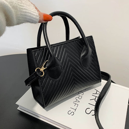 Title 12, New Trendy Textured Messenger One-shoulder Port...