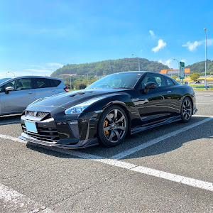 NISSAN GT-R R35