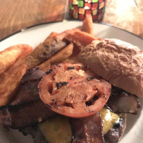 Cabernet burger with sweet potato fries