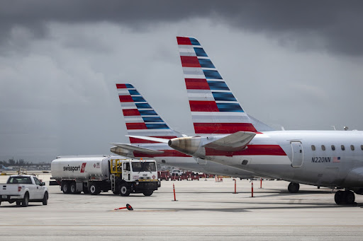 A “technical glitch” in AA’s pilot scheduling system led to more than 37,000 of flying hours in July to be dropped into open time, according to a statement by Allied Pilots Association President Ed Sicher on the union’s website.