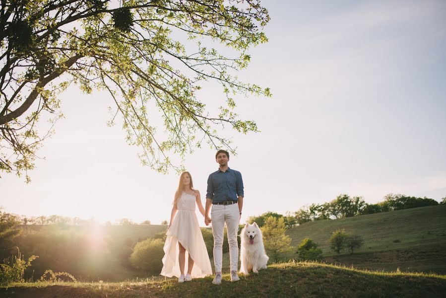 Wedding photographer Veronika Zozulya (veronichzz). Photo of 14 June 2020