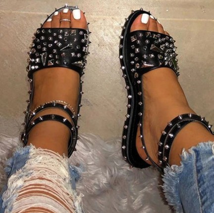 Title 3, Rivet Sandals Womens Fashion Hot Selling Wild ...