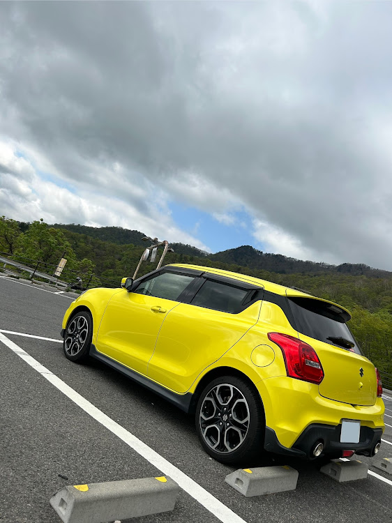 スイフトスポーツのスイスポ乗りと繋がりたい・zc33s・納車されました・よろしくお願いします！に関するカスタム事例の投稿画像3枚目