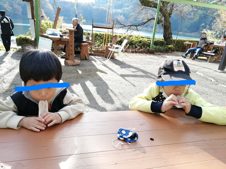 MPVの山梨・四尾連湖・紅葉を観にいこうよう・紅葉狩り・ワゴニストに関するカスタム事例の投稿画像8枚目