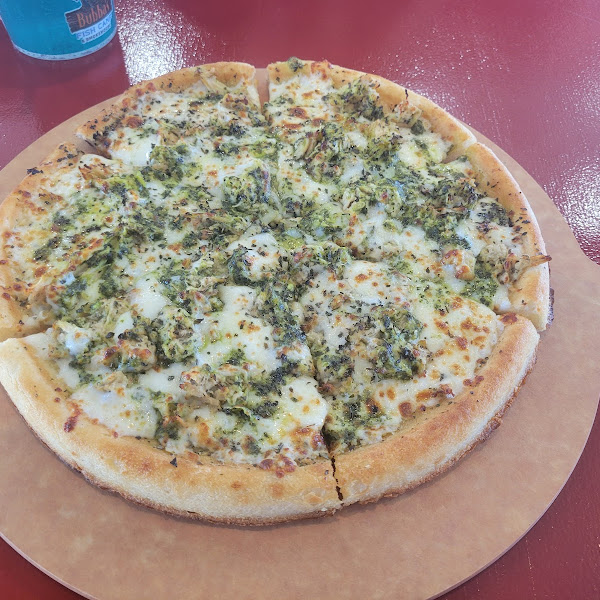 My order - GF crust, Garlic Herb EVOO, Mozzarella cheese, Pesto chicken