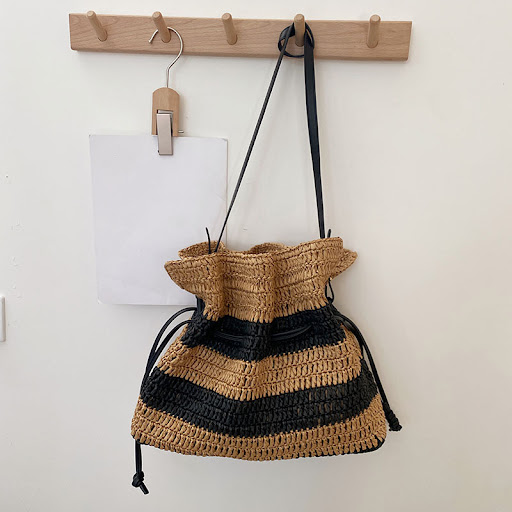 Title 4, Womens Striped One Shoulder Braided Straw Bag ...