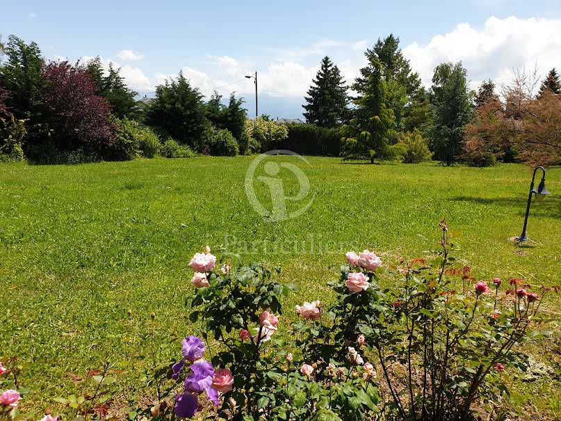 Vente terrain  950 m² à Vétraz-Monthoux (74100), 440 000 €