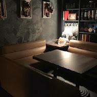 Book ing bar(東區店)