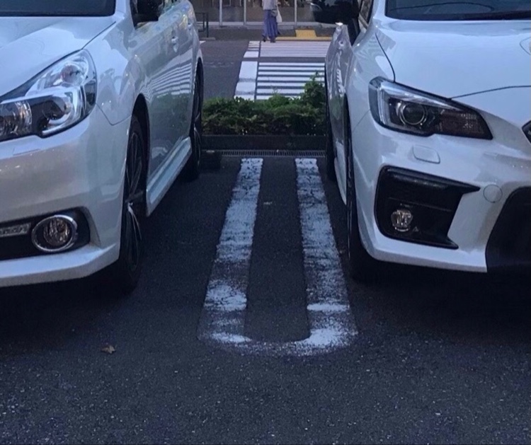 WRX S4の乗り換え検討中・レガシィアウトバック・ハリアー・VAB・シビックタイプRに関するカスタム事例の投稿画像1枚目