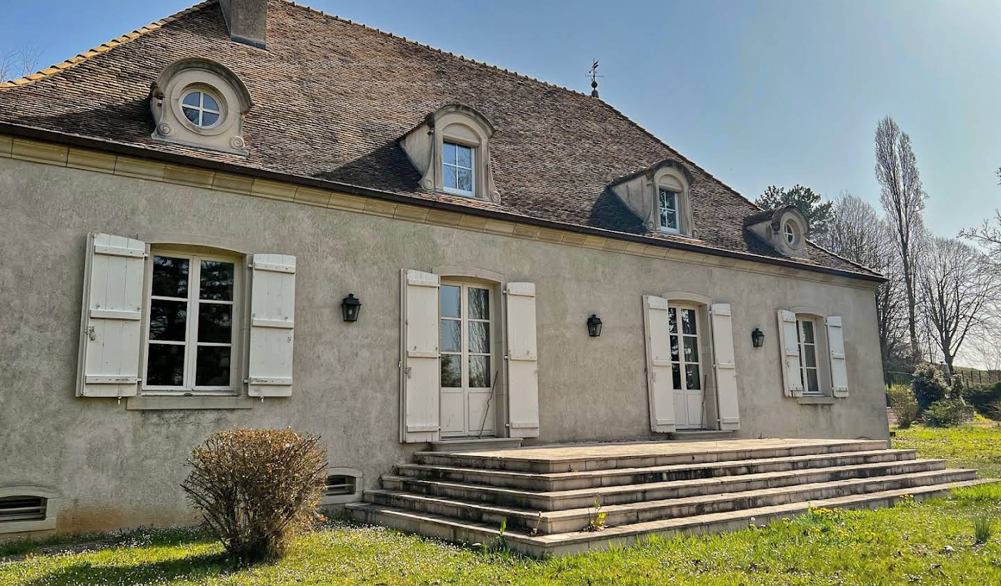 Propriété avec piscine Chalon-sur-saone