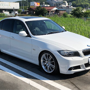 3シリーズ セダン 335i