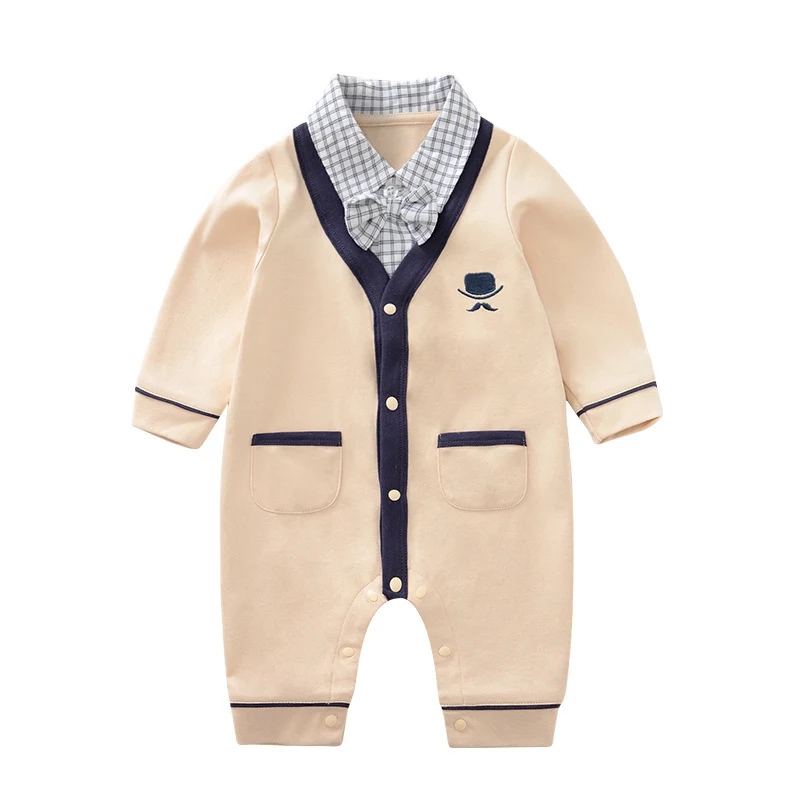 Vêtements d'extérieur Fake Two pour nouveau-nés qui rampent. Confort et protection pour les bébés. Idéal pour les premières découvertes.