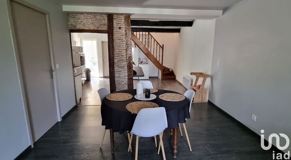 Vente appartement 4 pièces 104 m² à Mazamet (81200), 102 000 €