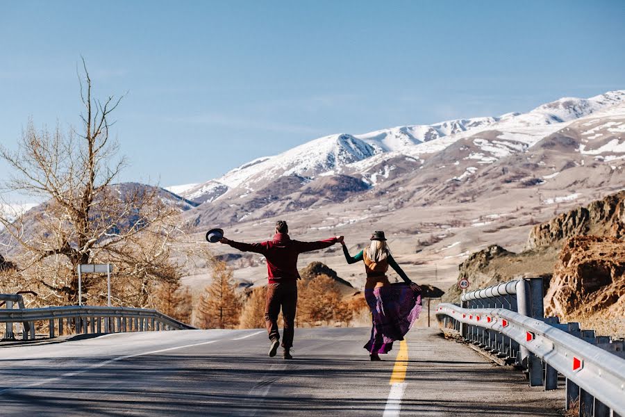 Fotógrafo de casamento Evgeniya Kushnerik (kushfoto). Foto de 18 de maio 2015