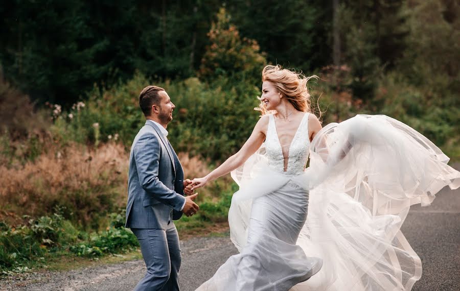 Fotógrafo de casamento Tetiana Derkach (posmishkaphoto). Foto de 30 de abril 2021