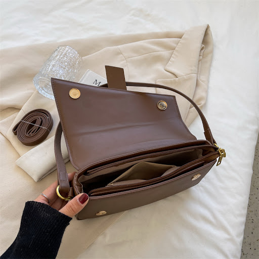 Title 3, Trendy Personality Simple Womens Shoulder Mess...