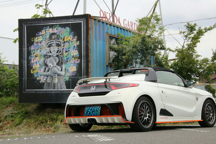 S660の壁画スプレー缶アート・壁画・壁画とコラボに関するカスタム事例の投稿画像3枚目