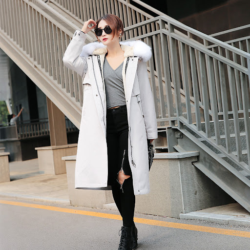 Title 7, Medium length heavy and slim detachable fur coat