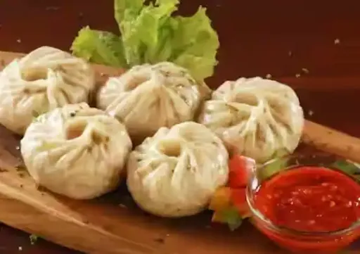 Vegetable Steamed Momos [8 Pieces]