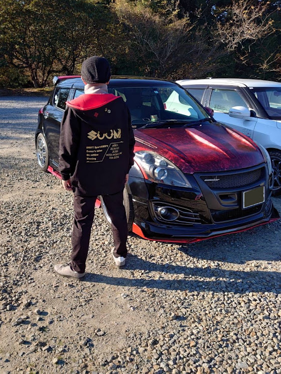 スイフトスポーツの閃光になりたいカピ・Team 03'z・オフ会・オレンジロード哨戒部隊・オフ会もお山も大好きに関するカスタム事例の投稿画像5枚目