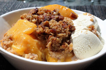 Peach Crumble With Oats