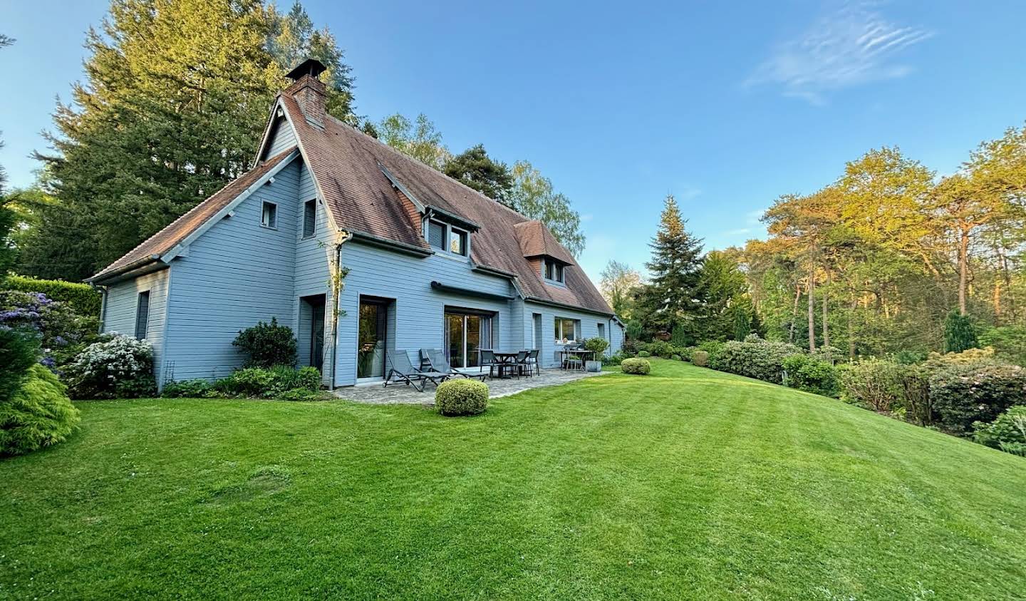 Maison avec jardin et terrasse Blangy-le-Château