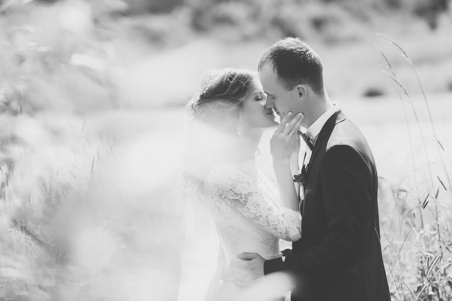 Fotógrafo de casamento Vladimir Tincevickiy (faustus). Foto de 23 de setembro 2017