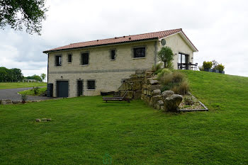 villa à Saint-Martin-de-Fressengeas (24)