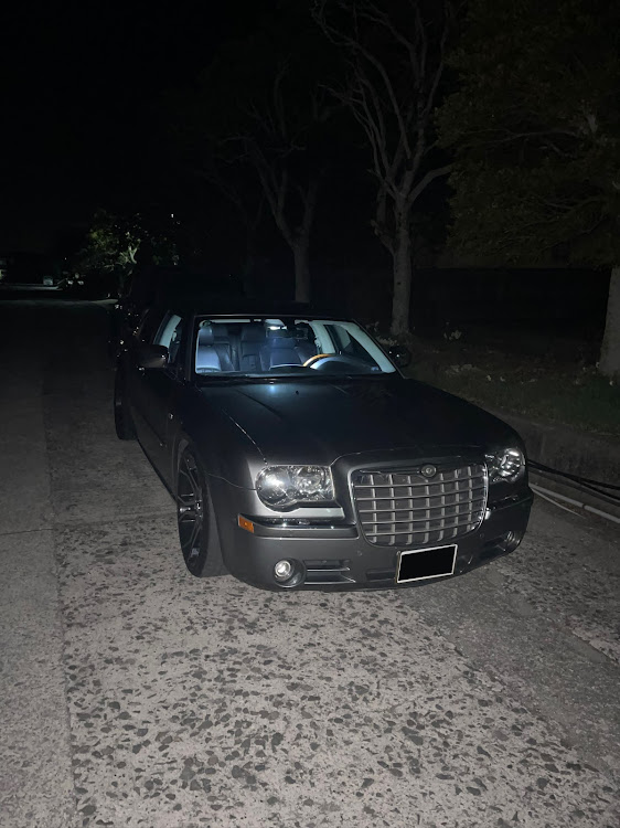 300C セダンの濵蓮さんが投稿したカスタム事例の投稿画像1枚目