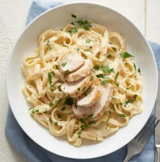 Chicken Pasta Alfredo