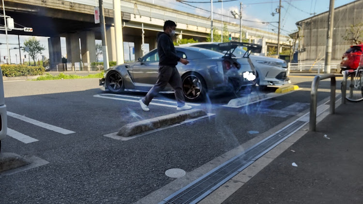 スカイライン GT-RのR35GT-Rに関するカスタム事例の投稿画像2枚目