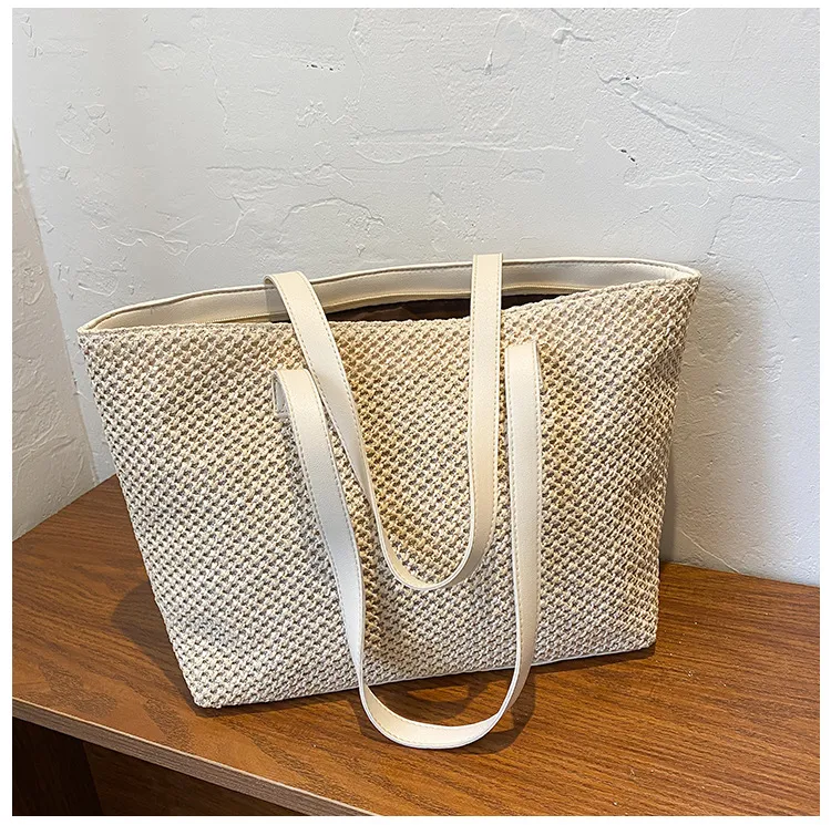 Title 4, Woven One Shoulder Underarm Fashionable Simple ...