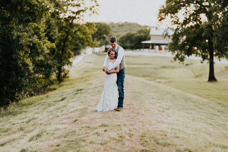 Wedding photographer Ashley Renee (ashleyrenee). Photo of 27 April 2023