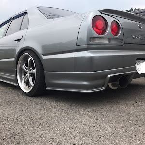 スカイライン R34