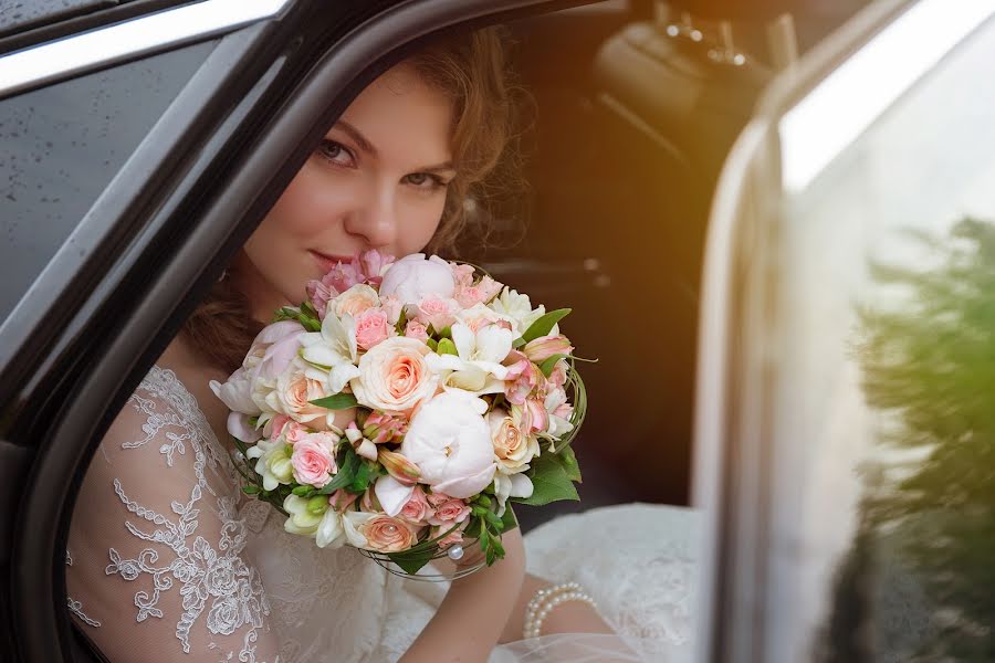 Fotógrafo de bodas Konstantin Baberya (baberya). Foto del 9 de septiembre 2015