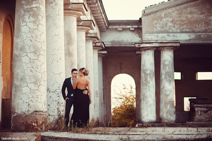 Nhiếp ảnh gia ảnh cưới Elena Kapone (virgo). Ảnh của 20 tháng 9 2015