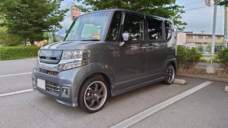 Nボックスカスタムの仕事終わり・一服中・褒められて嬉しかった・日向坂46・櫻坂46に関するカスタム事例の投稿画像9枚目