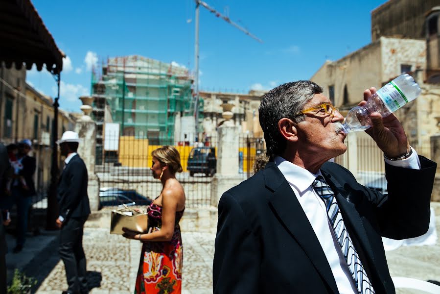 Fotografo di matrimoni Walter Maria Russo (waltermariaruss). Foto del 6 giugno 2017