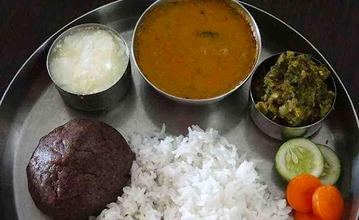 1 Ragi Mudde With White Rice