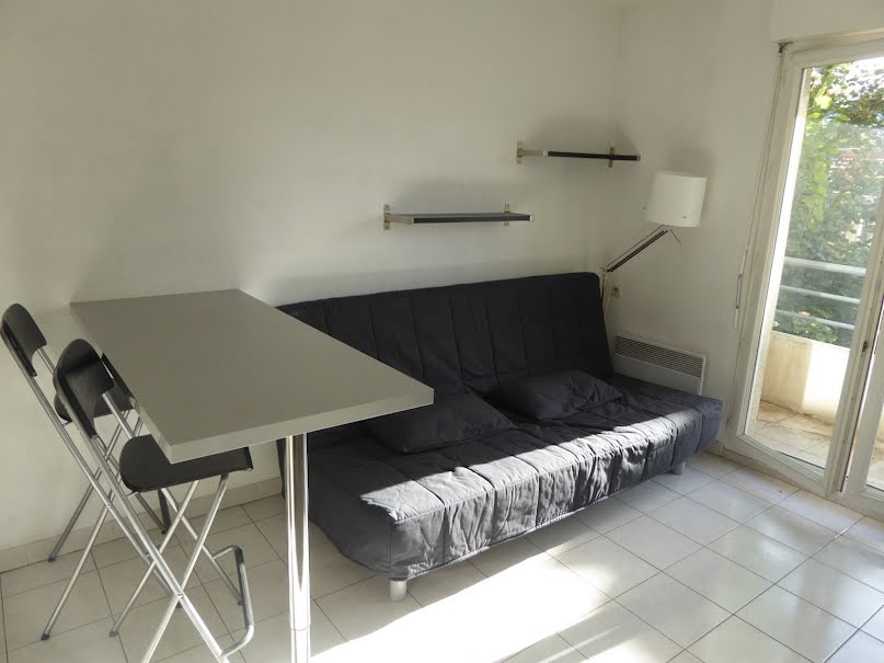 Location meublée appartement 1 pièce 18.93 m² à Marseille 5ème (13005), 430 €