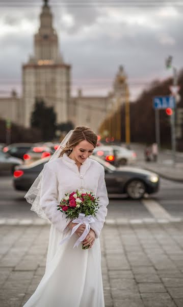 Kāzu fotogrāfs Olga Petrova (olgachi). Fotogrāfija: 18. februāris 2019