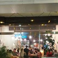 Piccola Enoteca 彼刻義式餐酒館