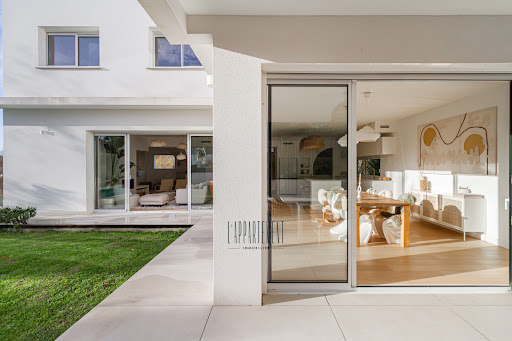 House with pool and terrace 4