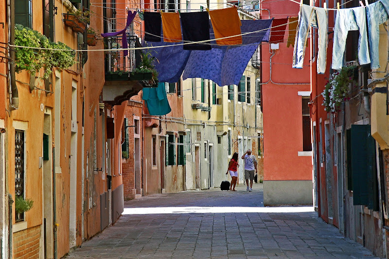 Turisti al Castello di Zaporogo