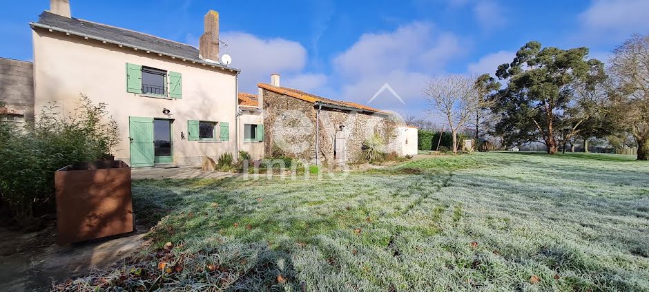 Vente maison 5 pièces 184 m² à Oudon (44521), 357 000 €