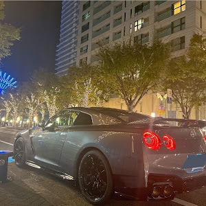 NISSAN GT-R R35