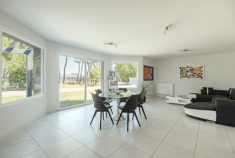  Vente Terrain + Maison - Terrain : 400m² - Maison : 101m² à Saint-Palais-sur-Mer (17420) 